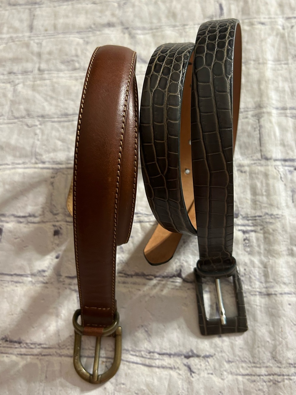 TALBOTS BROWN WITH STITCHING LEATHER AND OLIVE CROC LEATHER ITALY MADE BELTS S/X